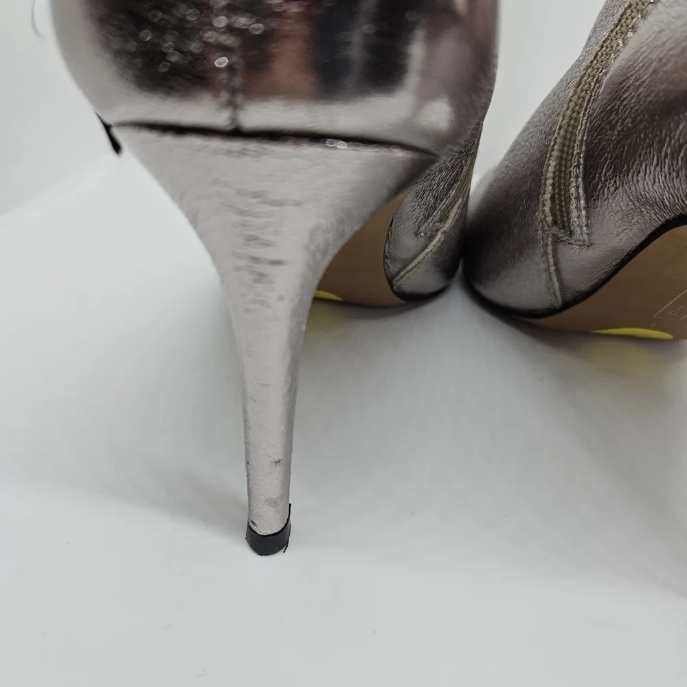 Steven New York Laili metallic ankle boots silver lavender 9M